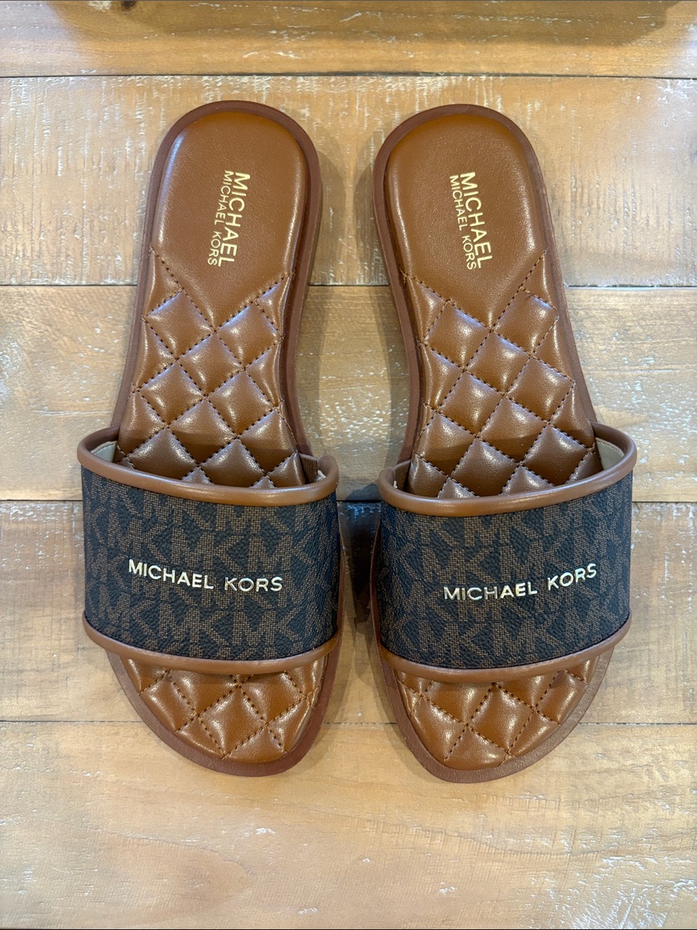 Brand New Michael Kors Signature Brown Logo Quilted Slide Sandals | Size 5.5